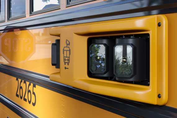 Les caméras de BusPatrol installées sur un autobus scolaire.