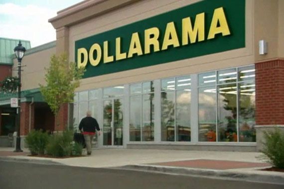 La façade d'un magasin Dollarama.