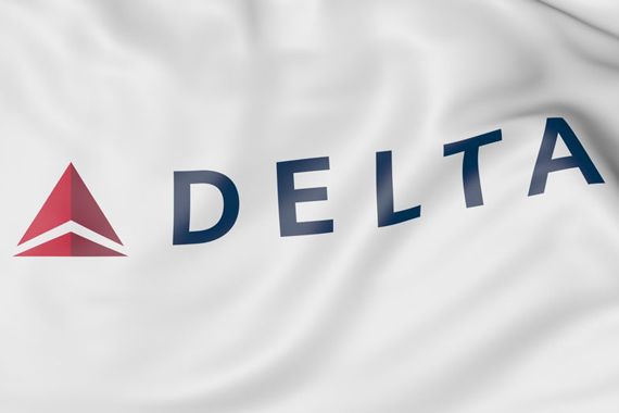 Un drapeau avec le sigle de Delta Air Lines