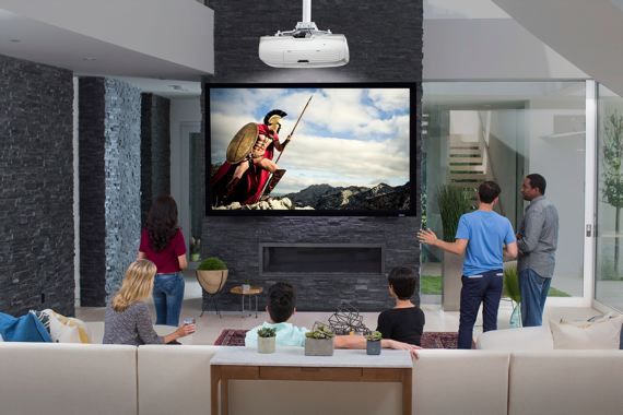 Ultra HD : une télé ou un projecteur, la question à 4000 dollars