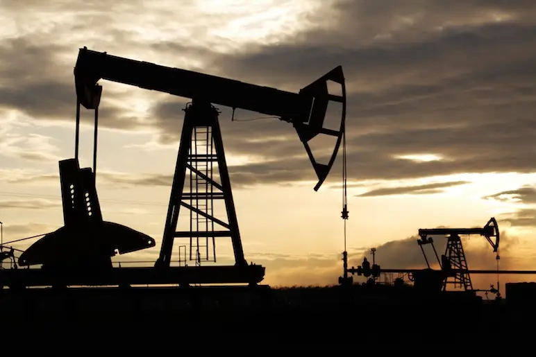 Le pétrole monte face aux tensions entre Washington et Téhéran