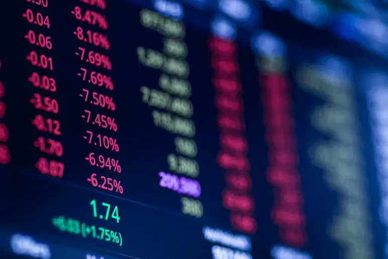 Bourse: ce qui bouge sur les marchés avant l'ouverture lundi - Les Affaires