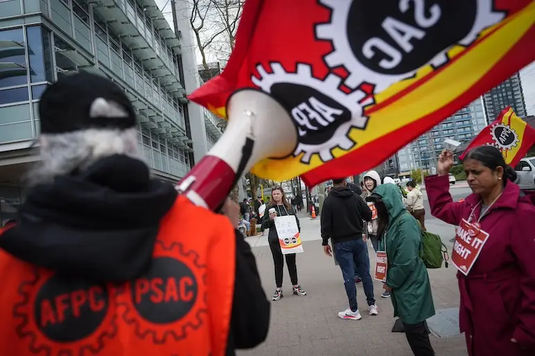 Examen des dépenses au fédéral: «de la pure austérité», dit l’AFPC ...
