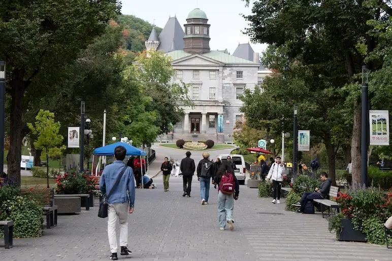 Comment les jeunes investisseurs peuvent-ils commencer à se constituer un patrimoine?
