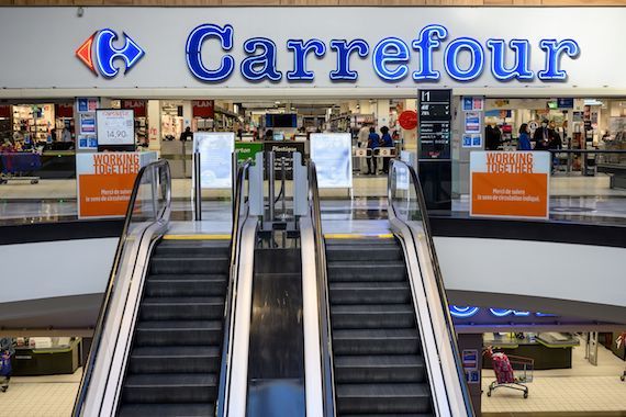 Un magasin Carrefour SA dans un centre d'achats