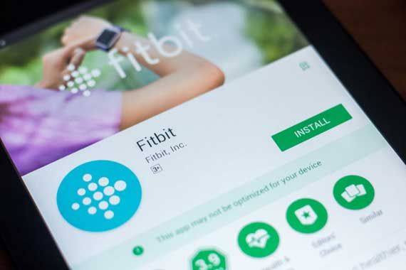L'application FitBit sur un écran de téléphone intelligent.