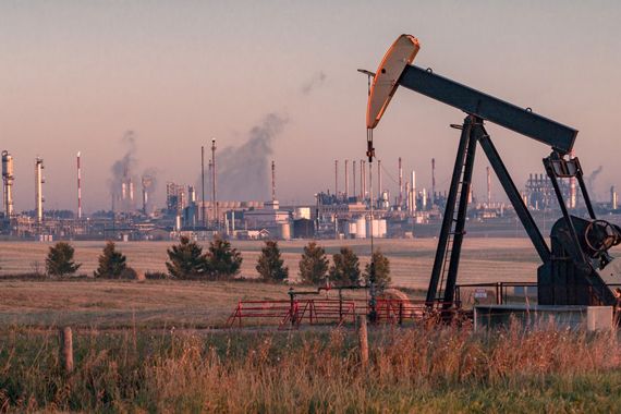 Un gisement de pétrole en Alberta