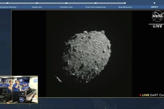 NASA: come previsto, la sonda DART si è scontrata con un asteroide