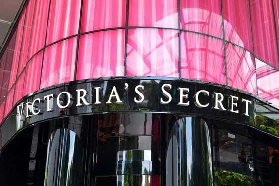 La façade d'une boutique Victoria's Secret.