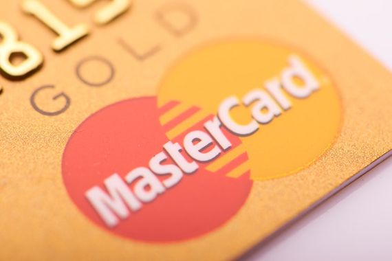 Une carte de crédit MasterCard