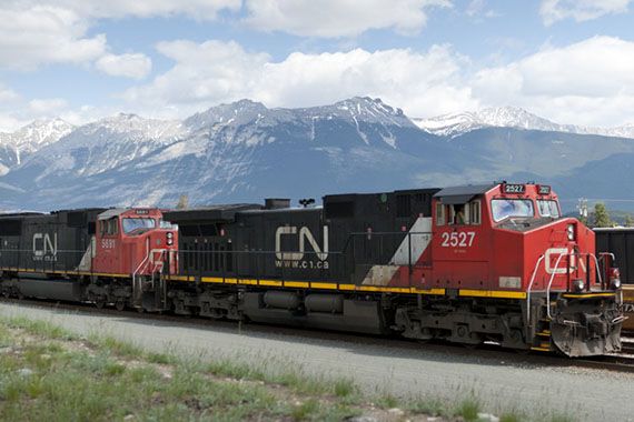 Des locomotives du CN