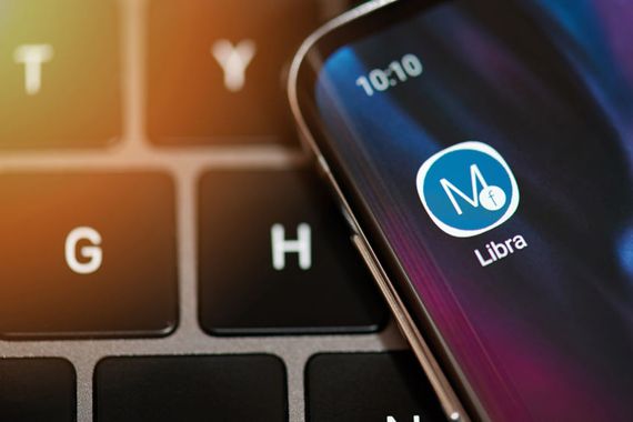 L'application Libra, de Facebook, sur un écran de téléphone intelligent